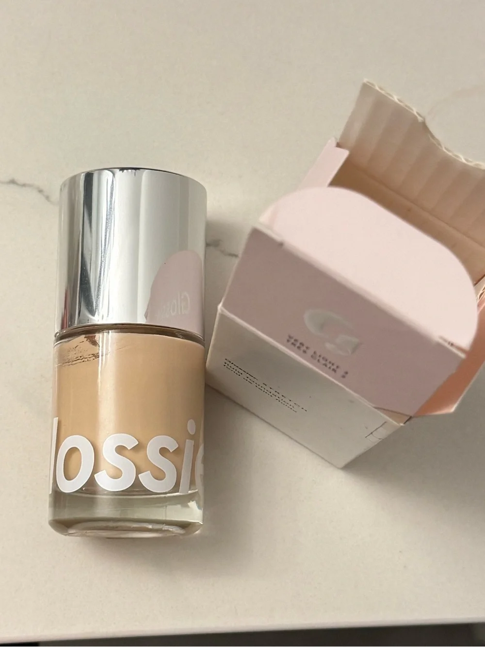 Glossier Stretch Fluid Foundation in Light 2